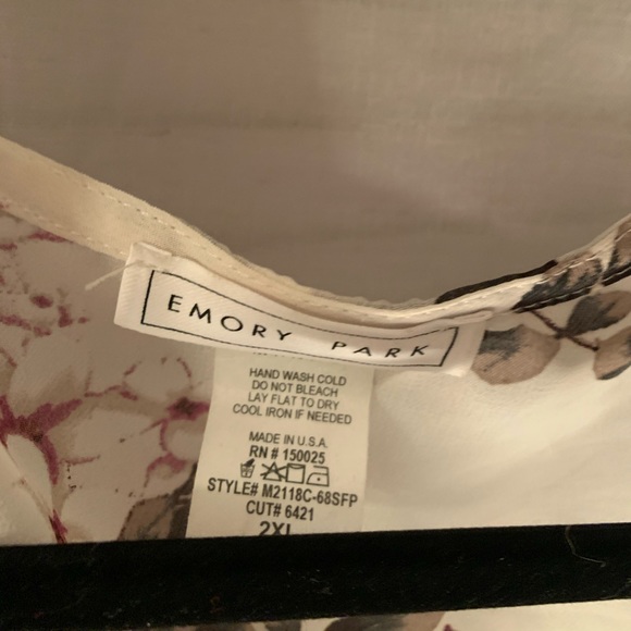 Emory Park Caley floral kimono size 2X. Stitch fix - Picture 6 of 8